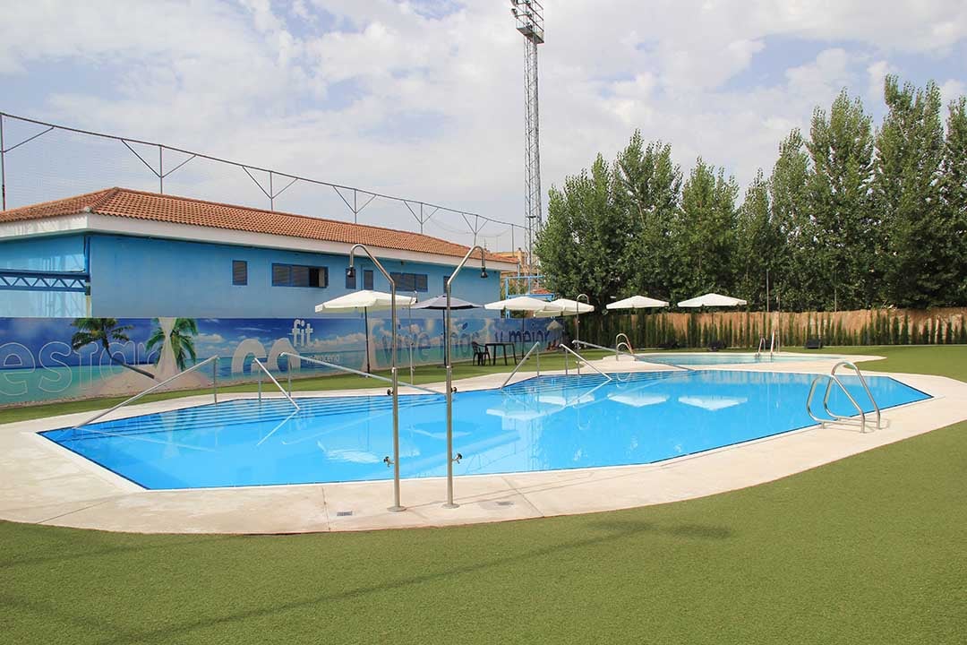 Piscina exterior GOfit Maracena